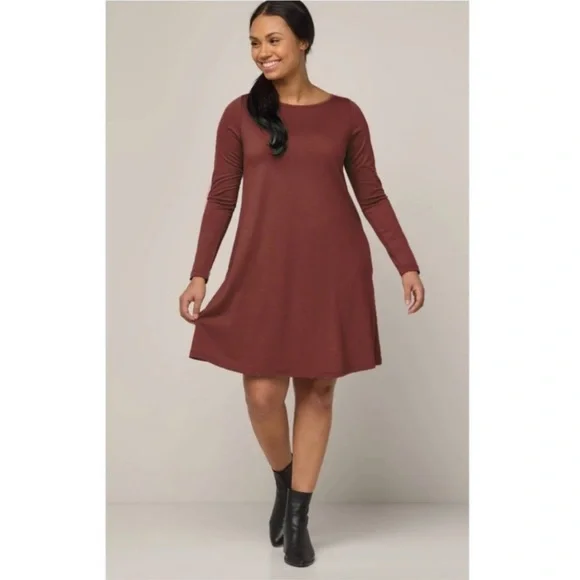 Wool& Rowena Swing Mini Dress - Picture 1 of 4